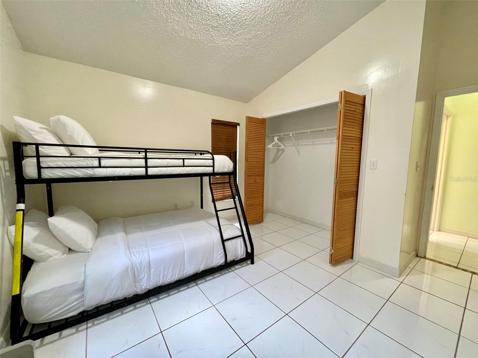 STONEHEDGE - Residential Lease