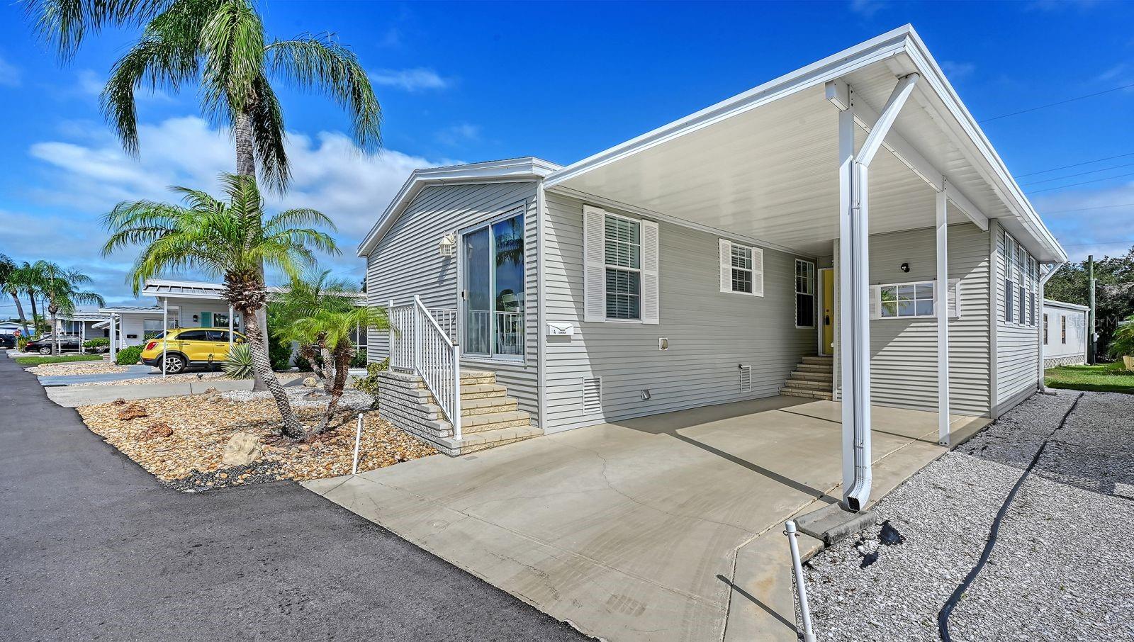 84 SOUTHWINDS DRIVE, SARASOTA, FL, 34231 4 84 SOUTHWINDS DRIVE