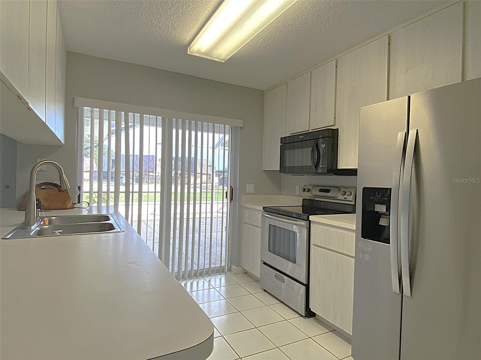 1129 APPLE TERRACE