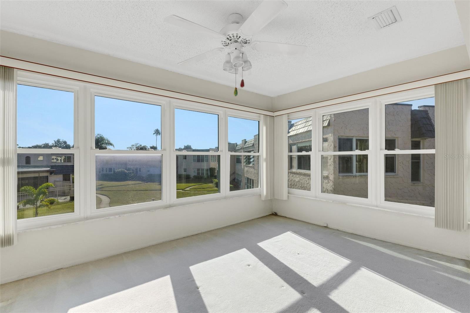 GARDENS THE CONDO - Residential