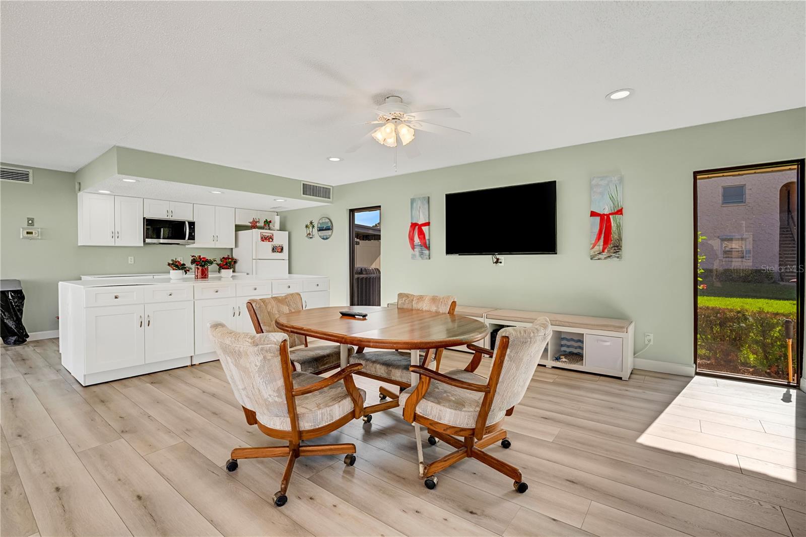 GARDENS THE CONDO - Residential