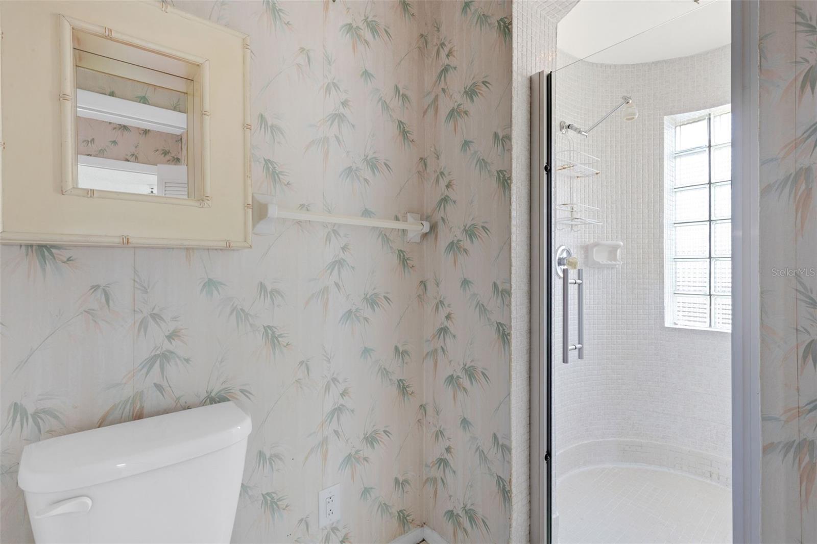 GARDENS THE CONDO - Residential