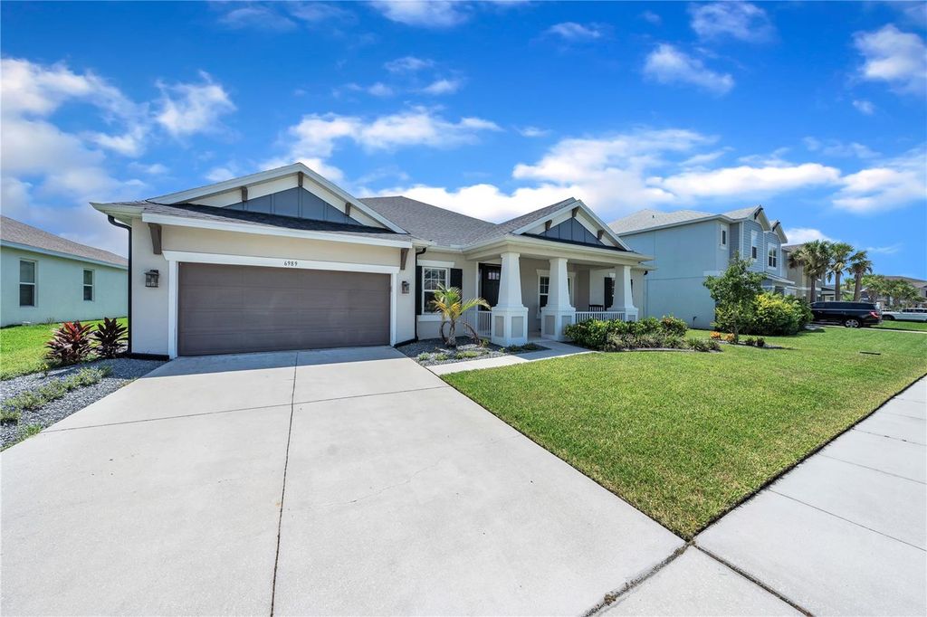 Photo of 6989 Bradbury Circle, Wesley Chapel, FL 33545 (MLS # TB8401972)