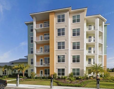 Photo of 3151 Sunset Walk Drive #314, Kissimmee, FL 34747 (MLS # TB8417643) Photo of 3151 Sunset Walk Drive #314, Kissimmee, FL 34747 (MLS # TB8417643)