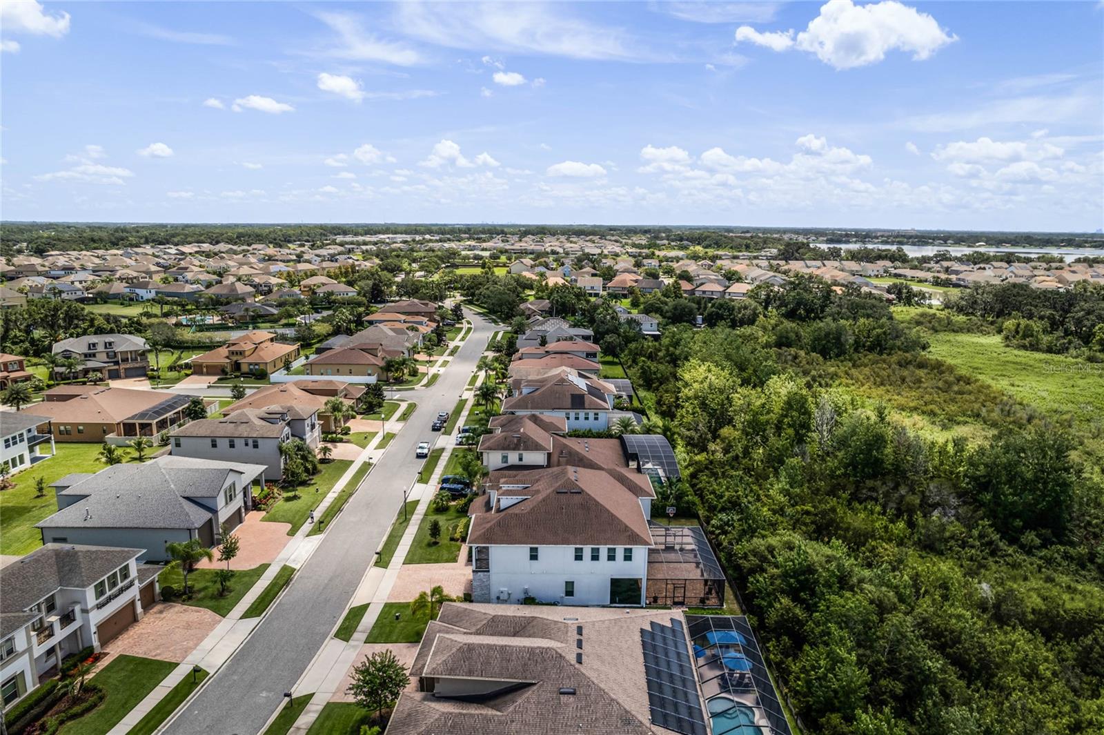 JOHNS LAKE POINTE - Residential Lease