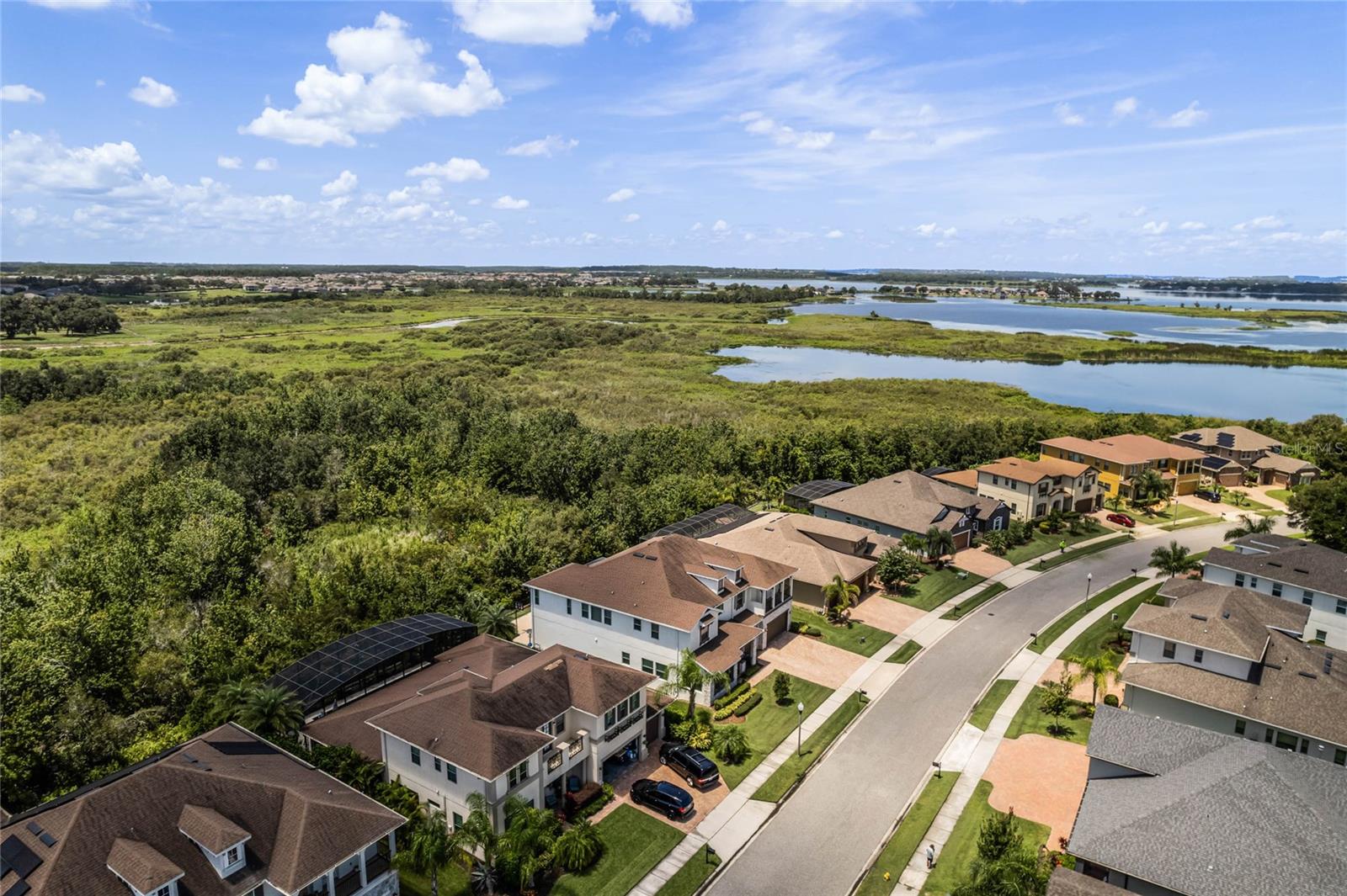 JOHNS LAKE POINTE - Residential Lease