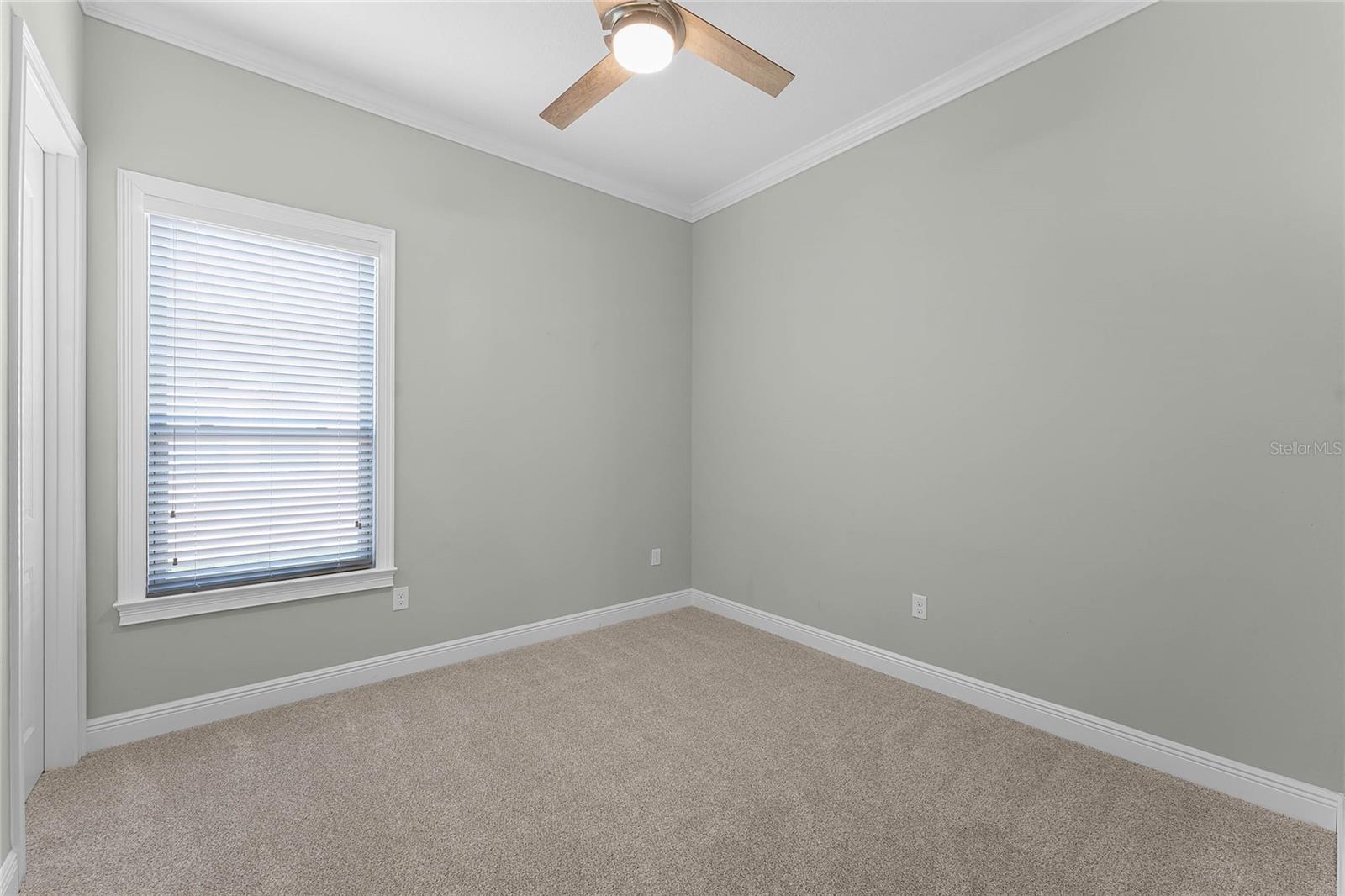 JOHNS LAKE POINTE - Residential Lease