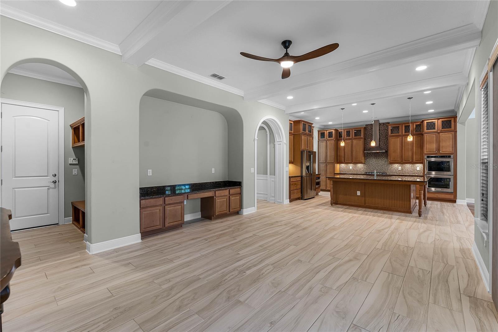 JOHNS LAKE POINTE - Residential Lease