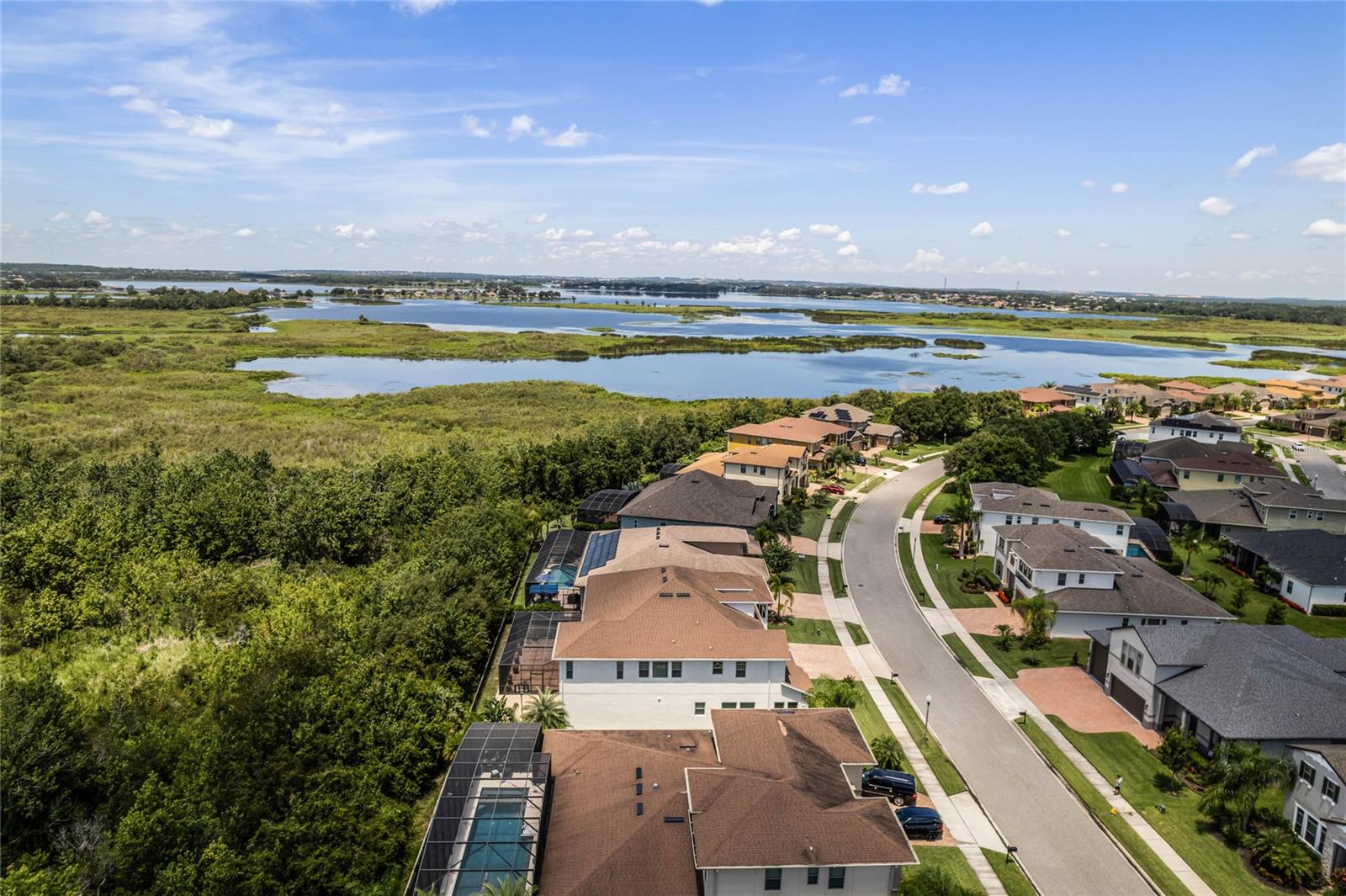 JOHNS LAKE POINTE - Residential Lease