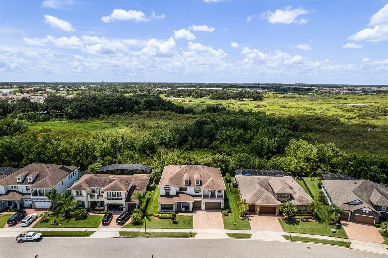 JOHNS LAKE POINTE - Residential Lease