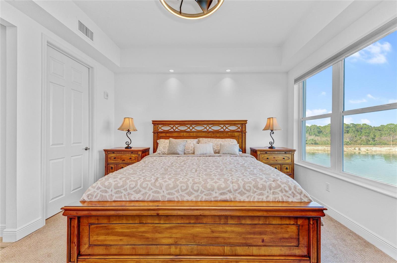 WATERFRONT AT MAIN STREET PH 1 - Residential