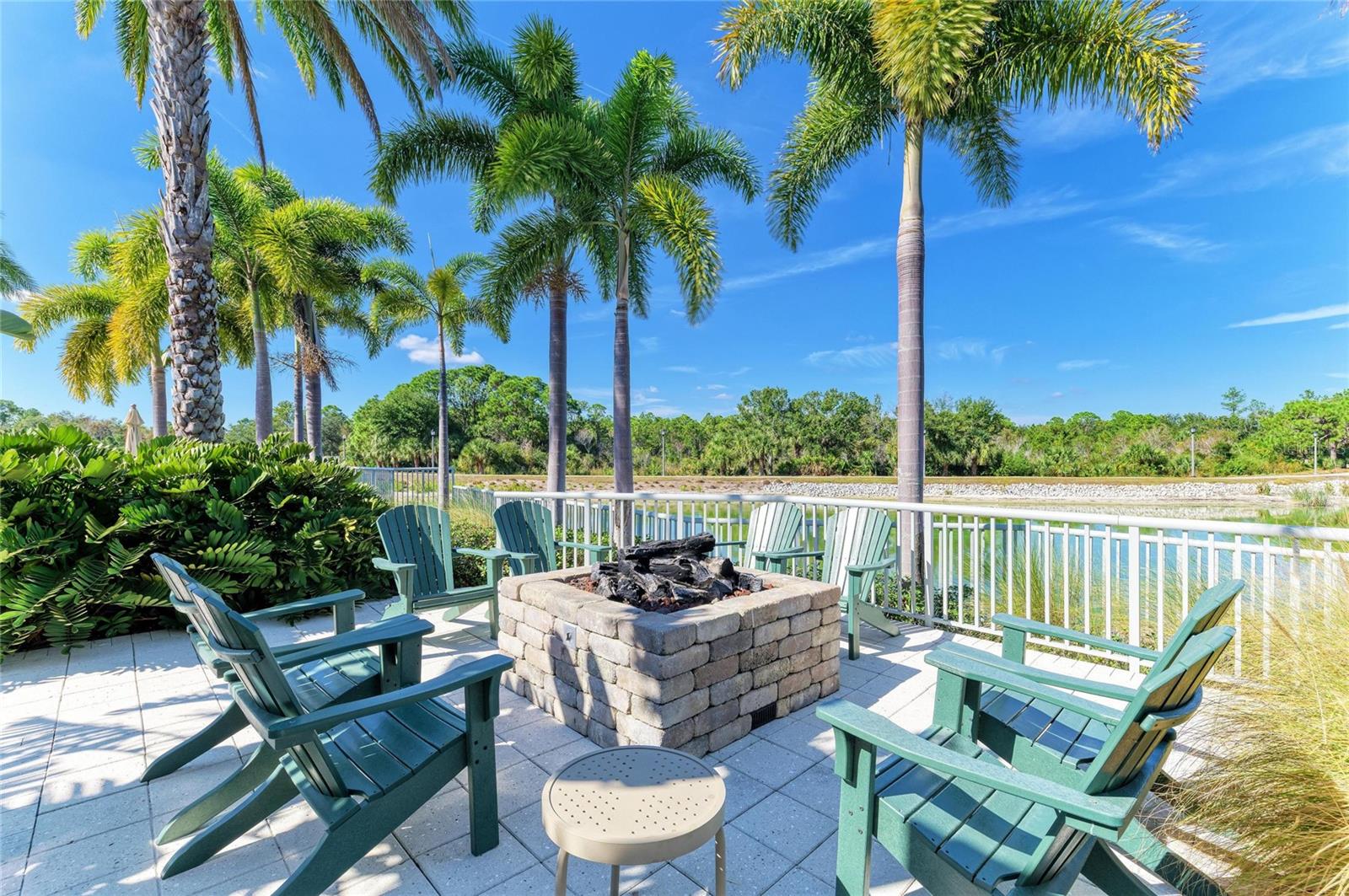 WATERFRONT AT MAIN STREET PH 1 - Residential