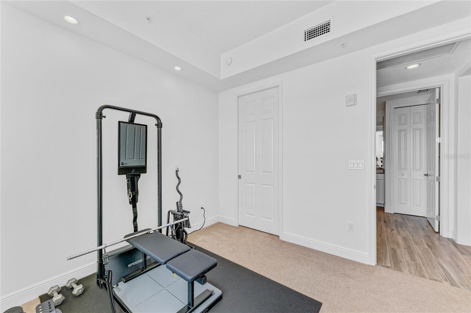 WATERFRONT AT MAIN STREET PH 1 - Residential