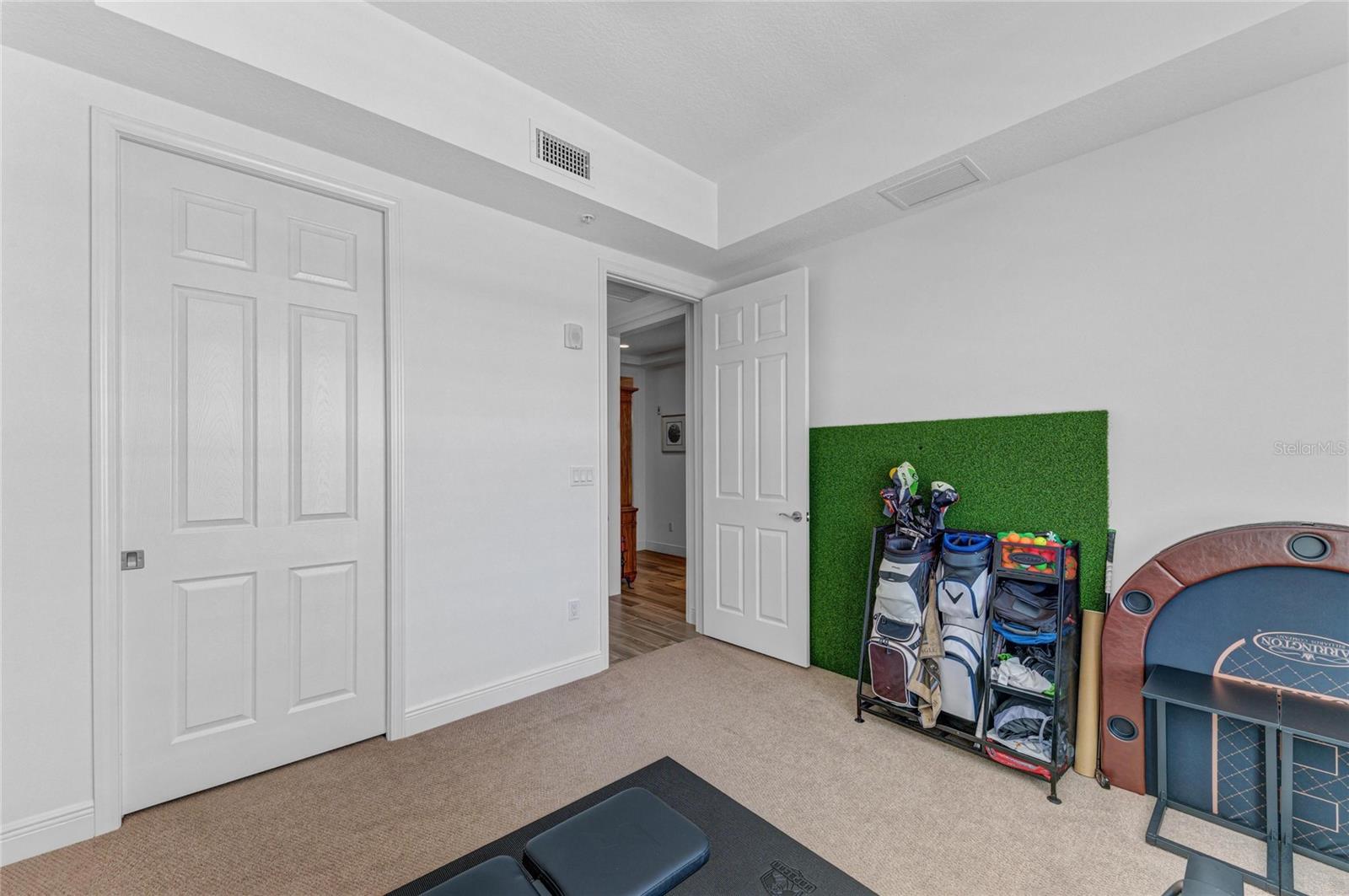 WATERFRONT AT MAIN STREET PH 1 - Residential