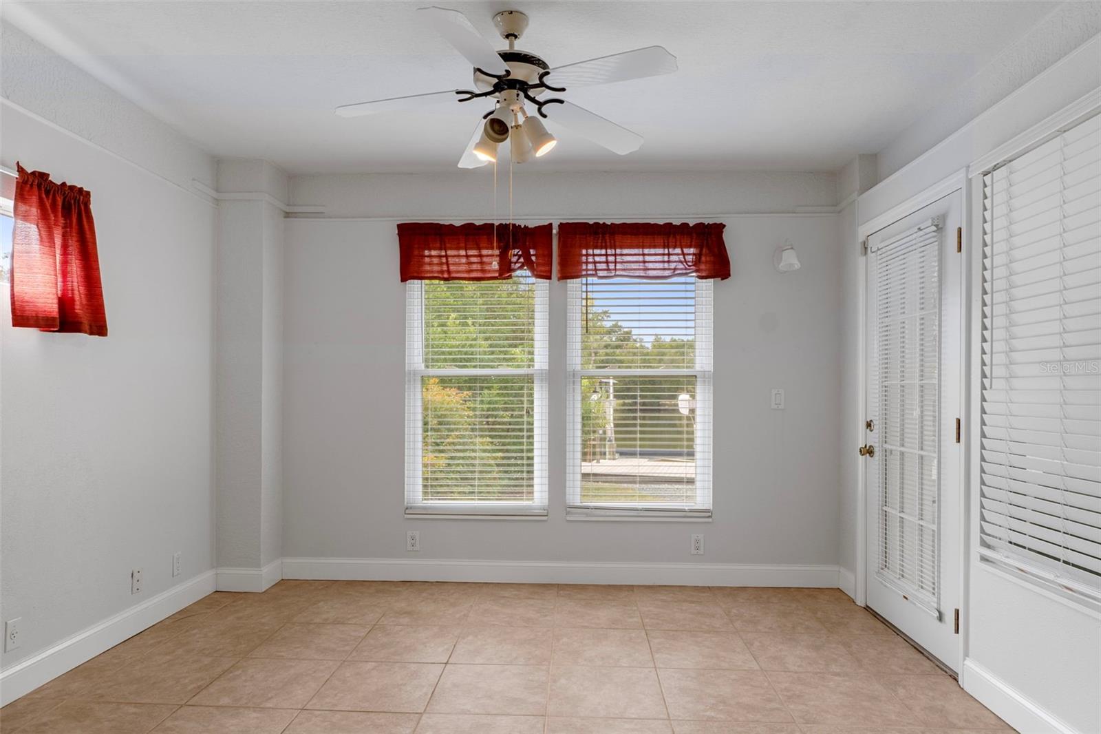 RIVERHAVEN VILLAGE - Residential