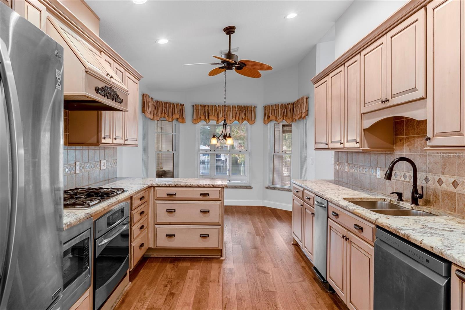 RIVERHAVEN VILLAGE - Residential