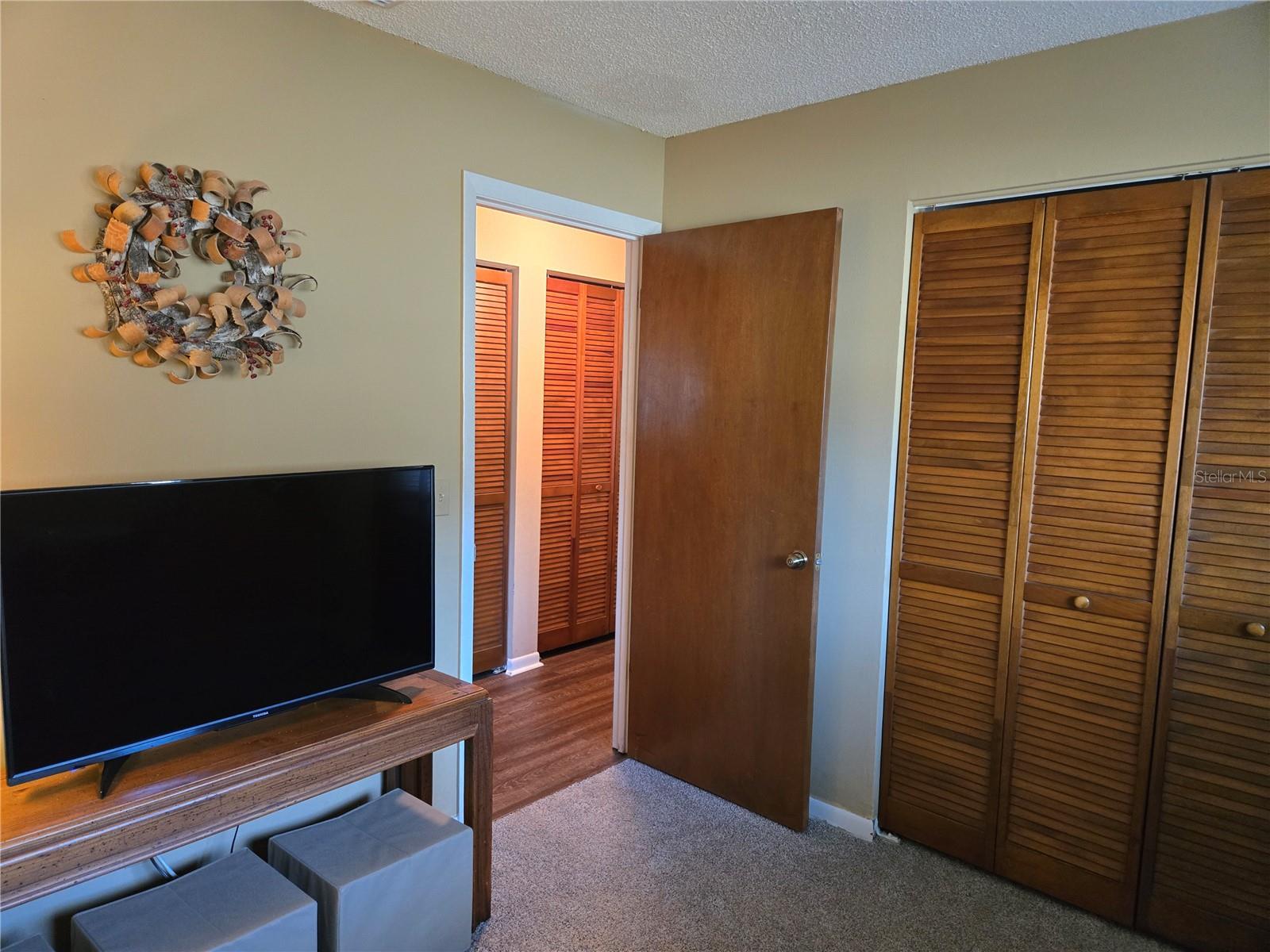 TEMPLE HILLS UNIT 1 - Residential