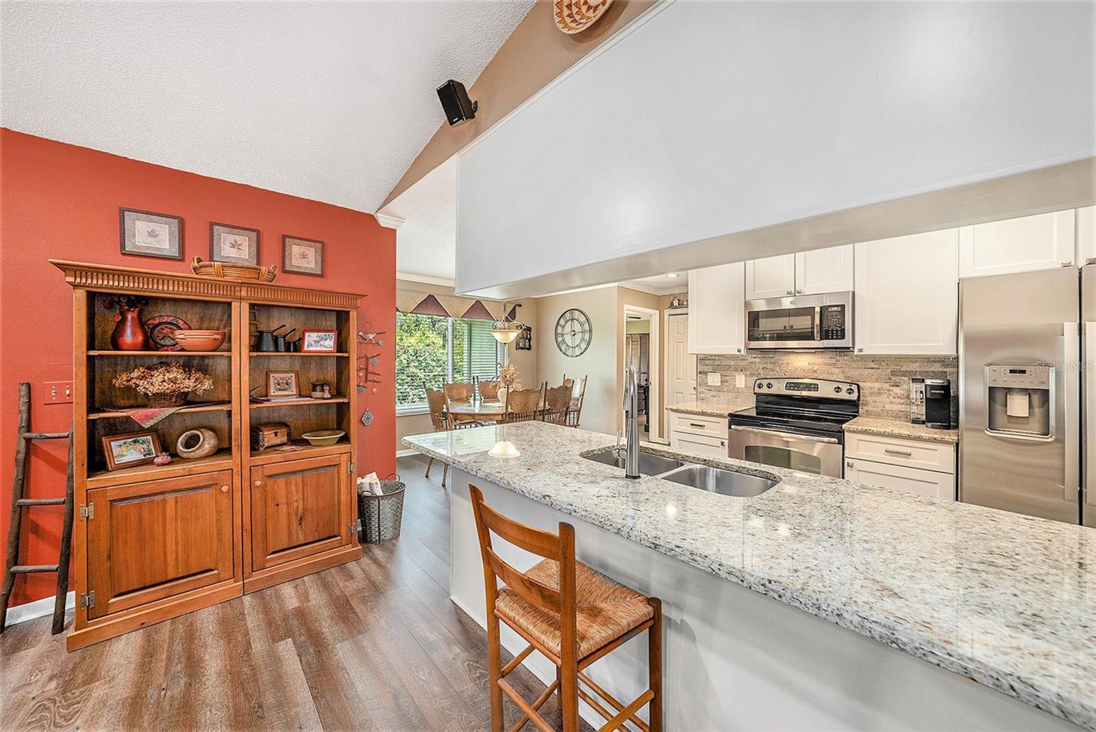 TEMPLE HILLS UNIT 1 - Residential