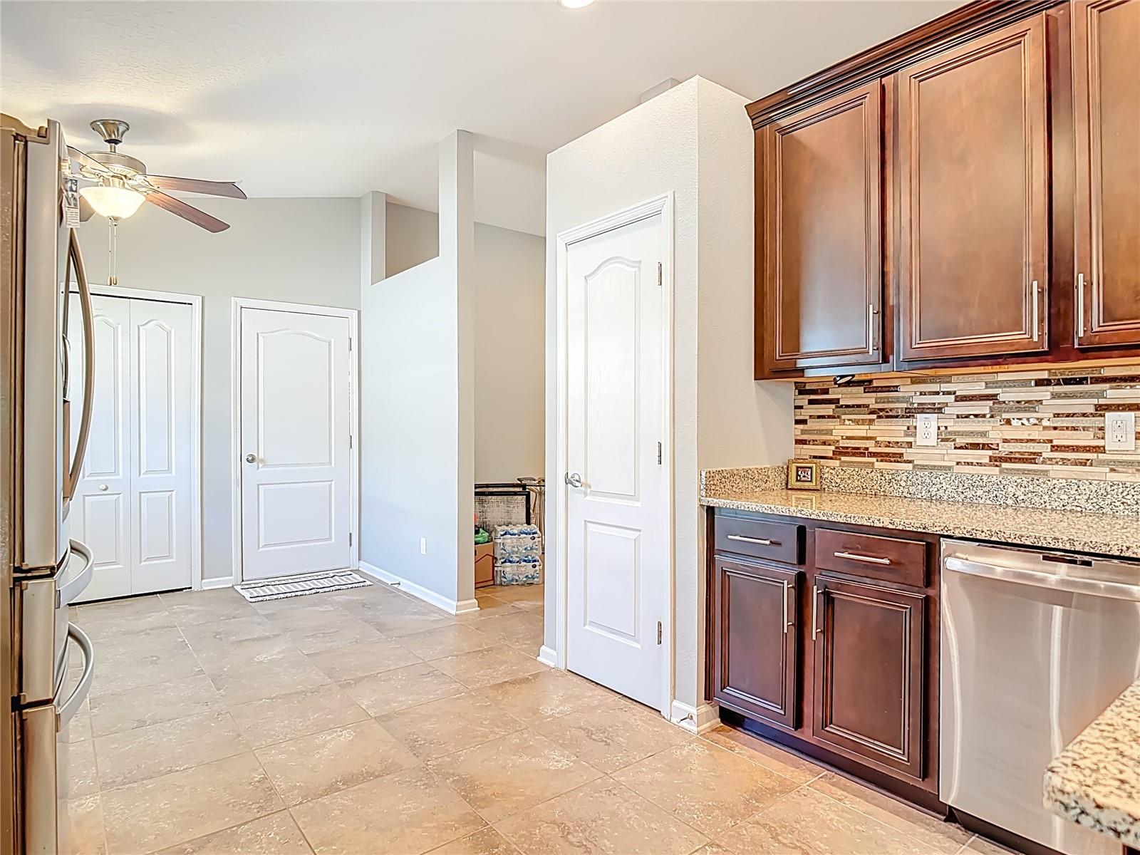 HIDDEN LAKES PH I - Residential