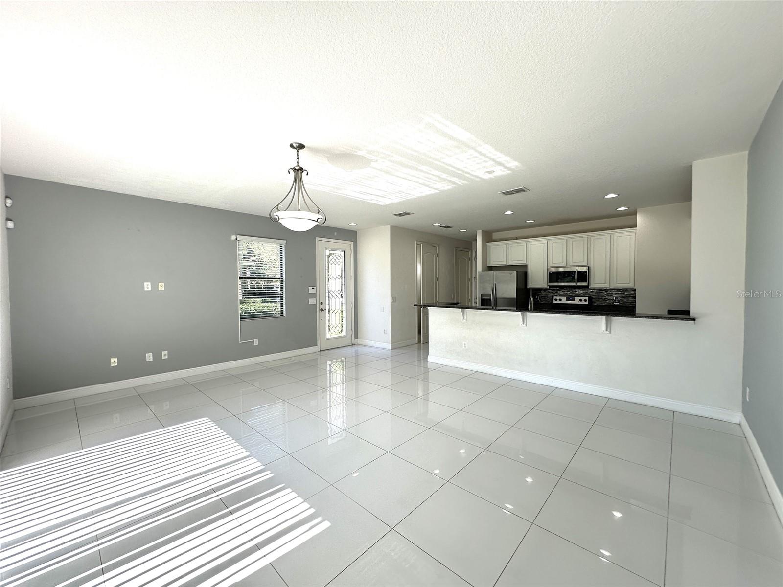 EAGLE CREEK PHASE 1C VILLAGE D 74/58 LOT 88 - Residential Lease