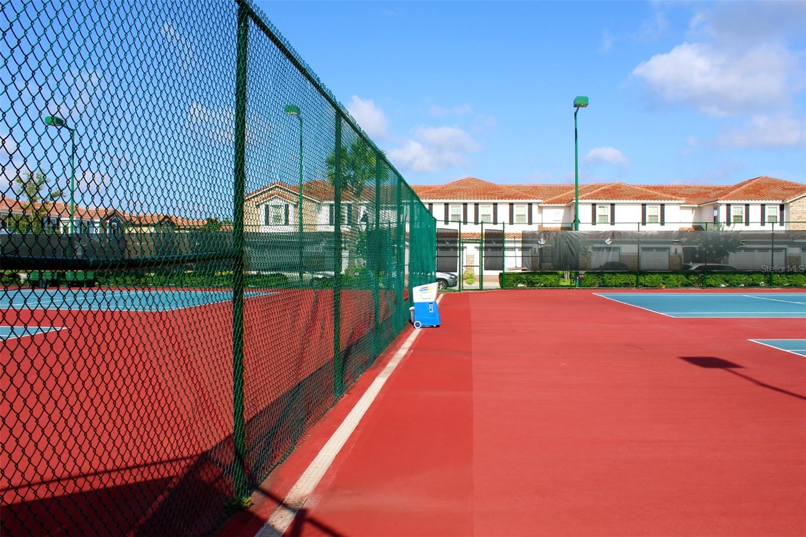 EAGLE CREEK PHASE 1C VILLAGE D 74/58 LOT 88 - Residential Lease