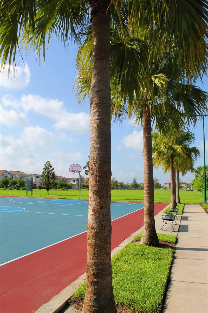 EAGLE CREEK PHASE 1C VILLAGE D 74/58 LOT 88 - Residential Lease