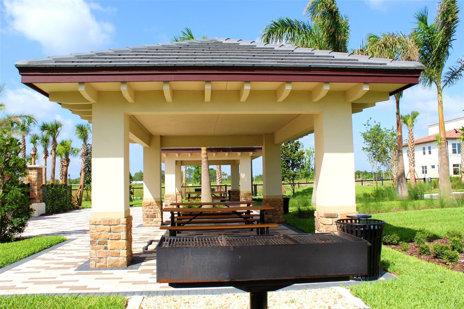 EAGLE CREEK PHASE 1C VILLAGE D 74/58 LOT 88 - Residential Lease