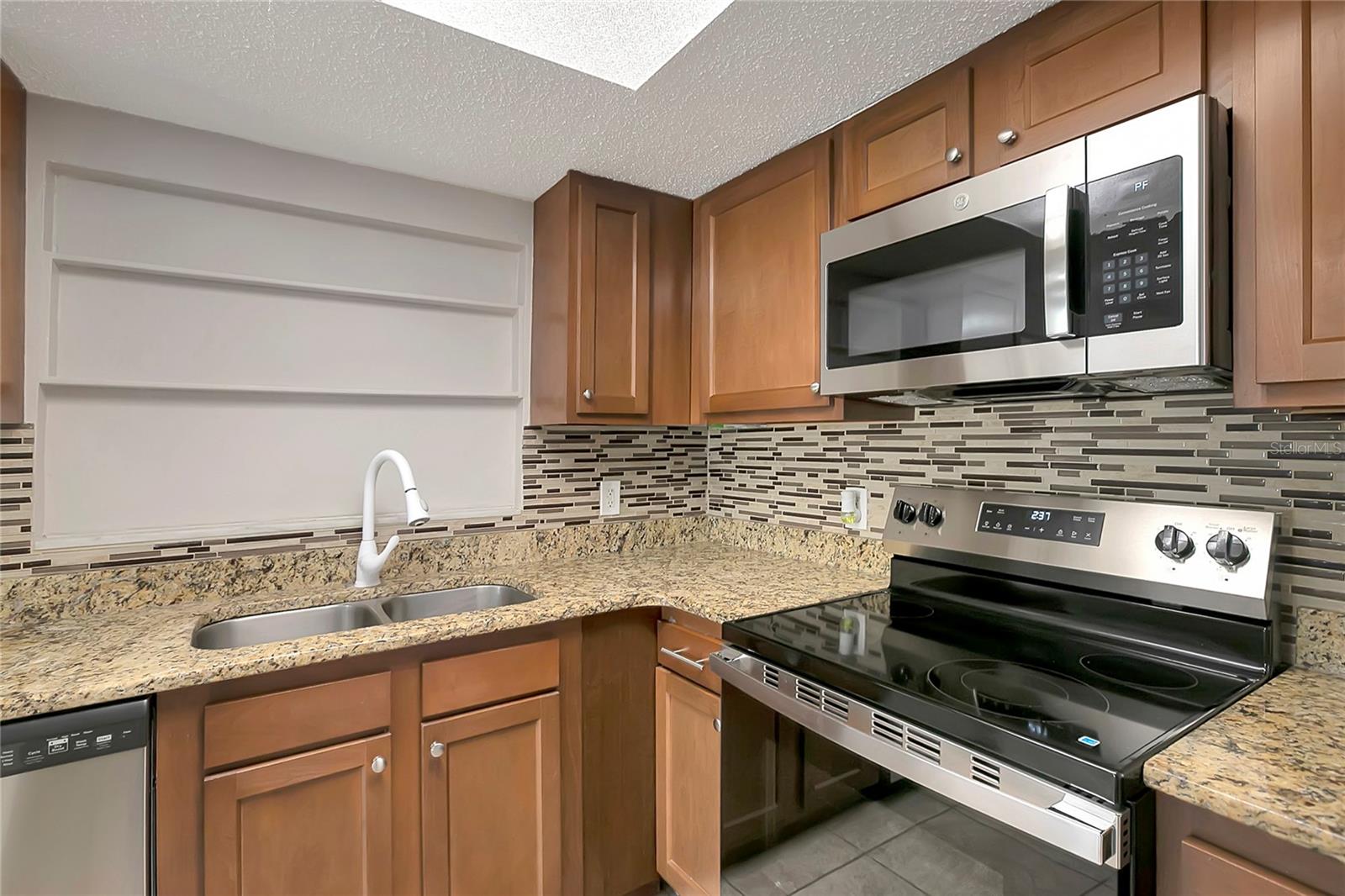 HOLIDAY HILL ESTATES - Residential