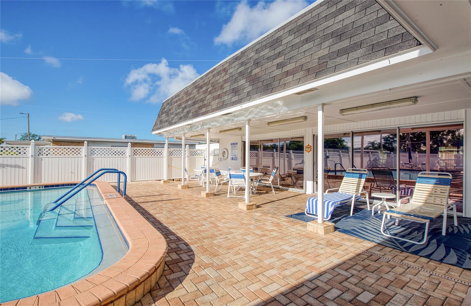 HARBOR CREST 400 APT - Residential