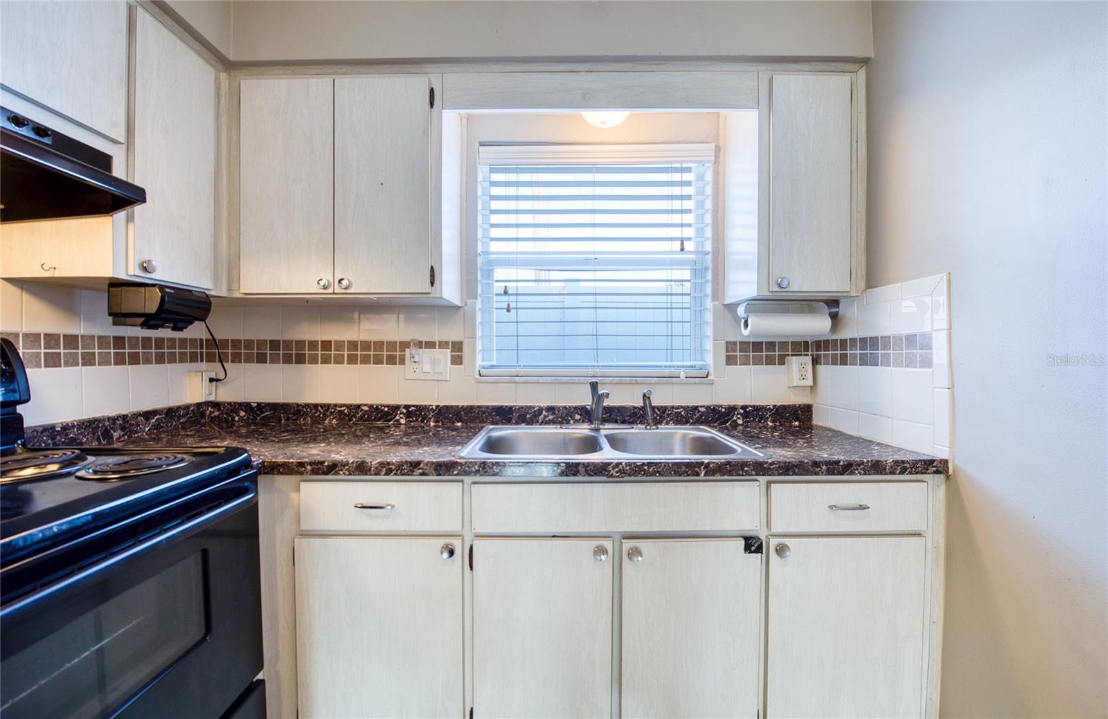 HARBOR CREST 400 APT - Residential