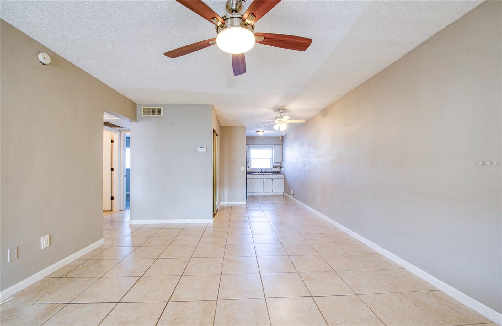 HARBOR CREST 400 APT - Residential