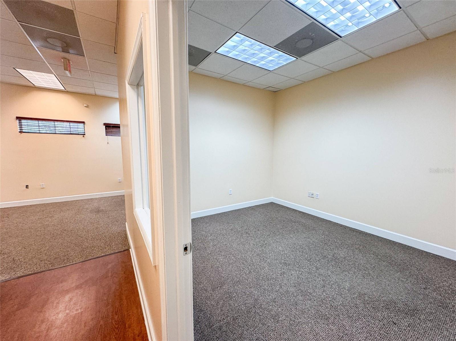 LAKE FOREST VILLAGE SHOPPES - Commercial Lease