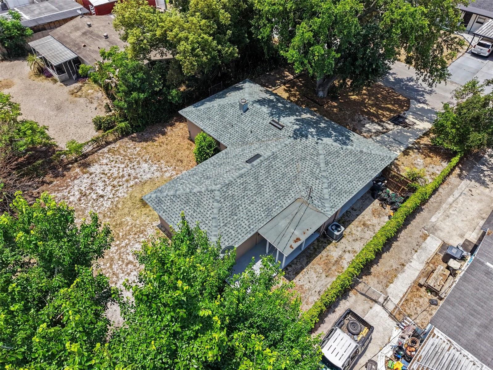 MEADOWLAWN - Residential