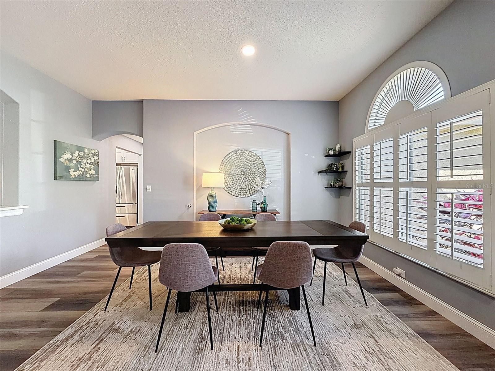 THOUSAND OAKS PH 02 03 04 05 - Residential