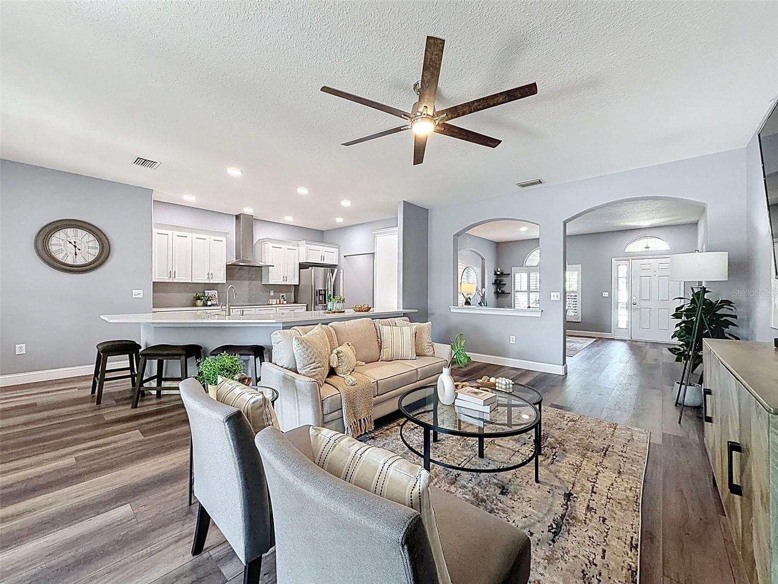 THOUSAND OAKS PH 02 03 04 05 - Residential