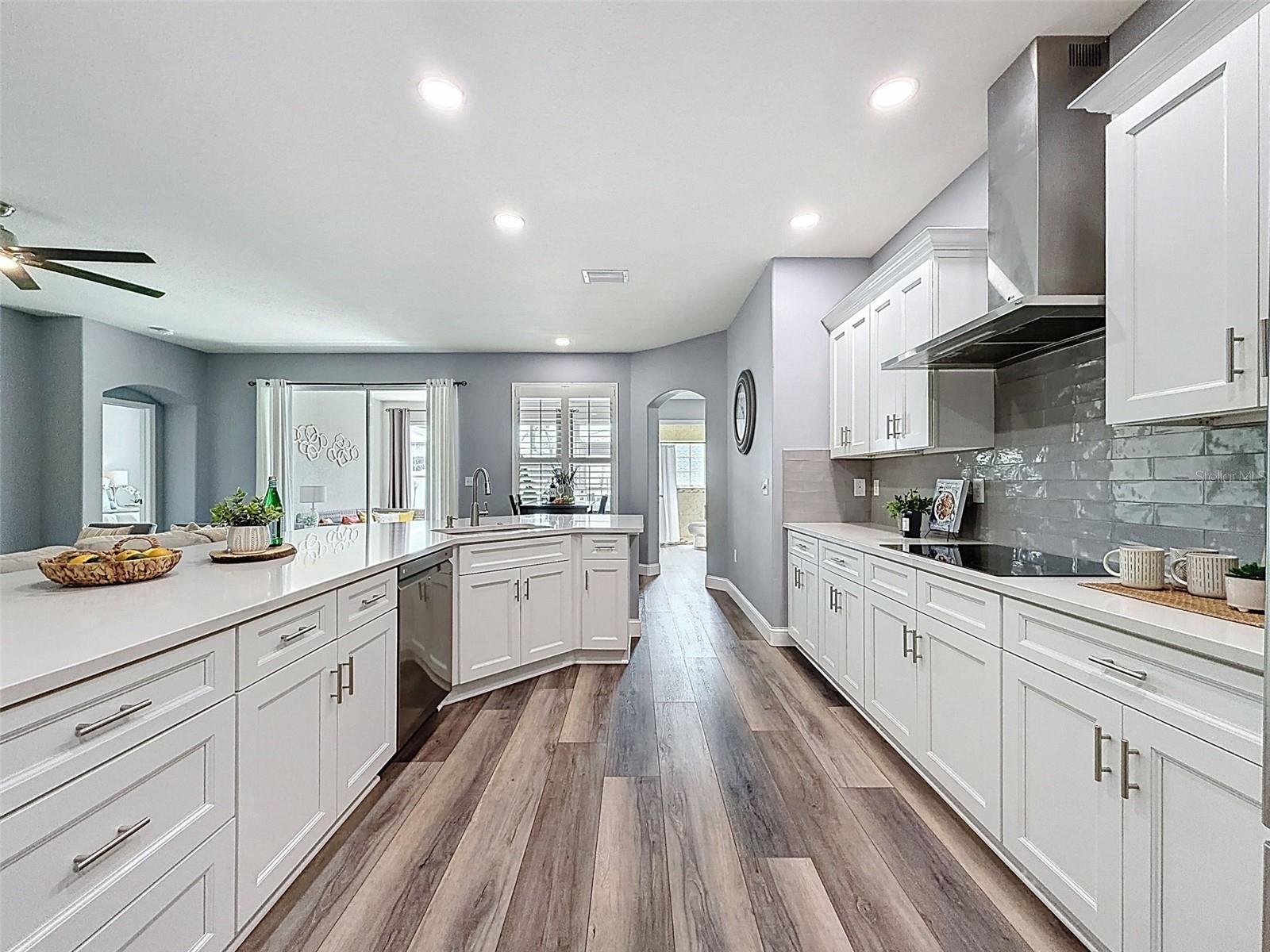 THOUSAND OAKS PH 02 03 04 05 - Residential