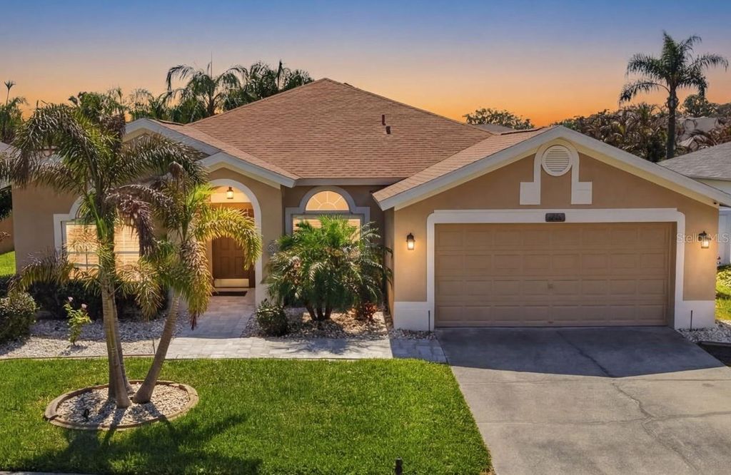 Photo of 8740 Maple Pond Court, Trinity, FL 34655 (MLS # TB8481968)