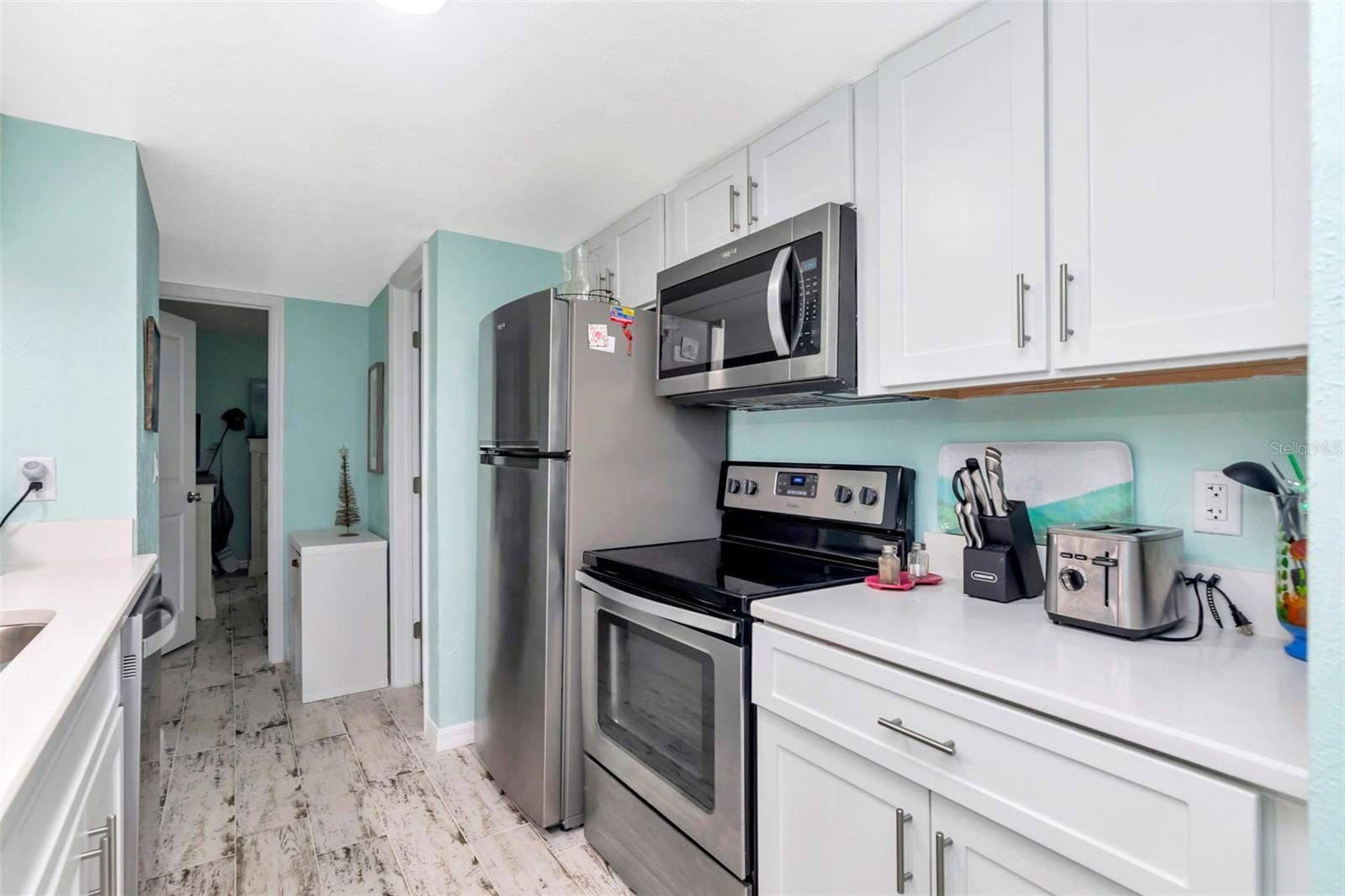 BERMUDA BAY BEACH CONDO - Residential