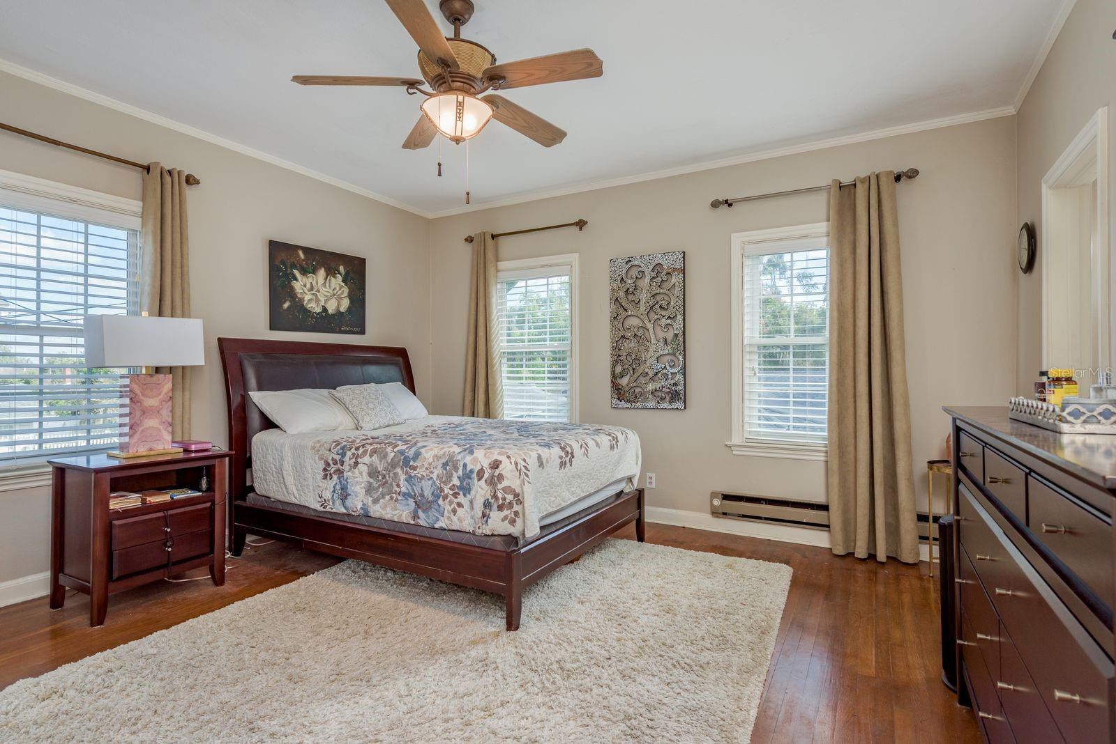 LEESBURG ORANGE HEIGHTS - Residential