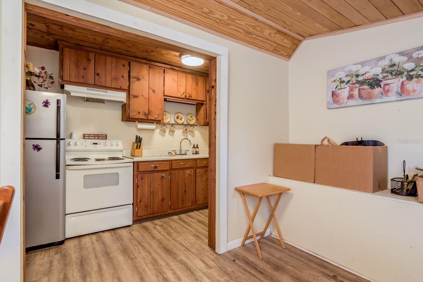 LEESBURG ORANGE HEIGHTS - Residential