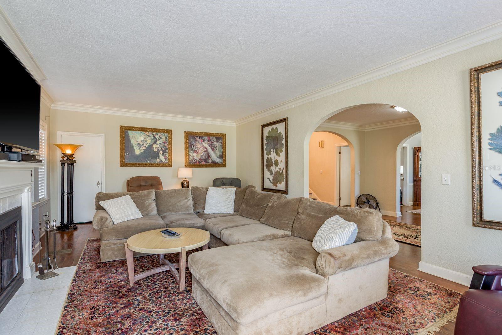 LEESBURG ORANGE HEIGHTS - Residential