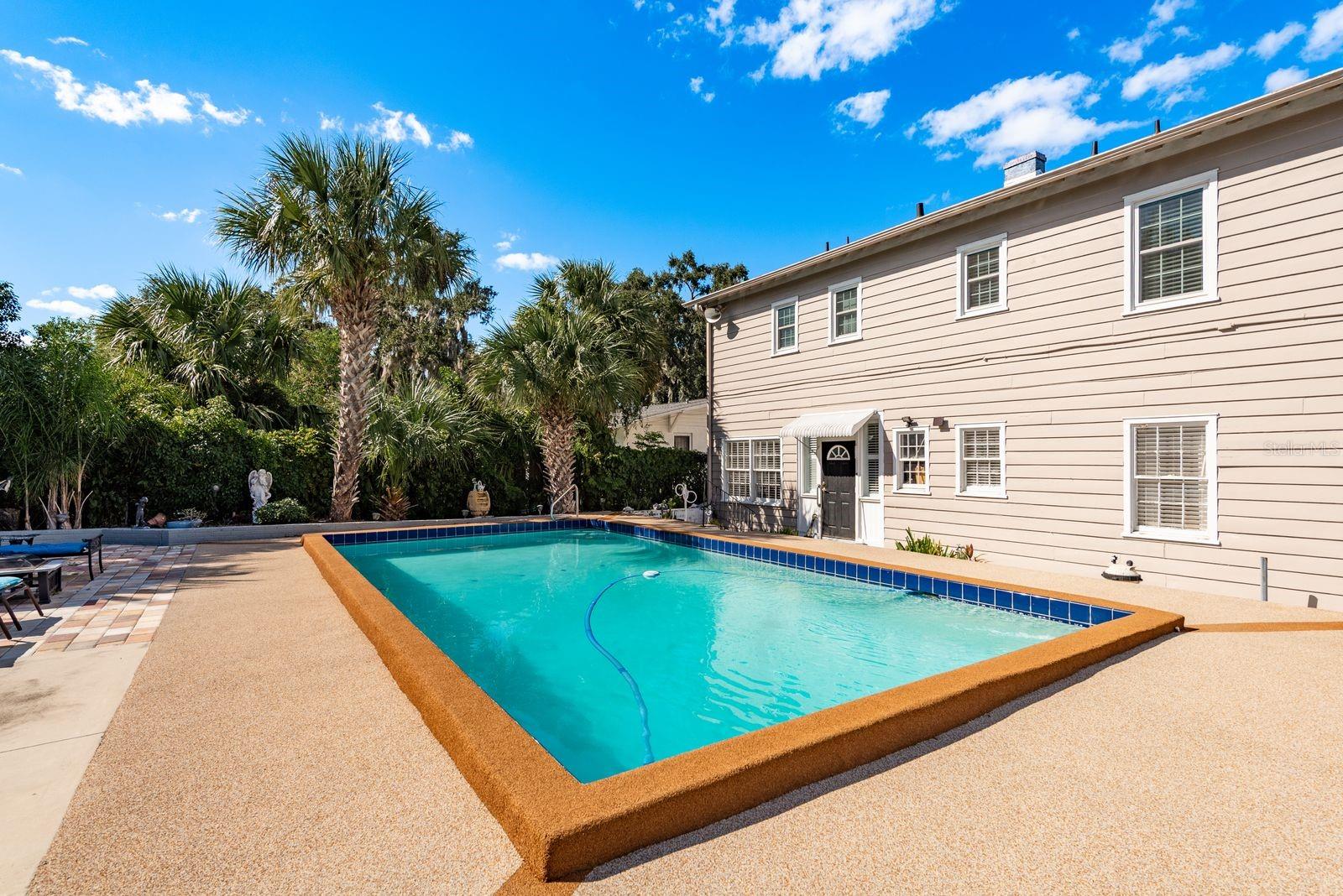 LEESBURG ORANGE HEIGHTS - Residential