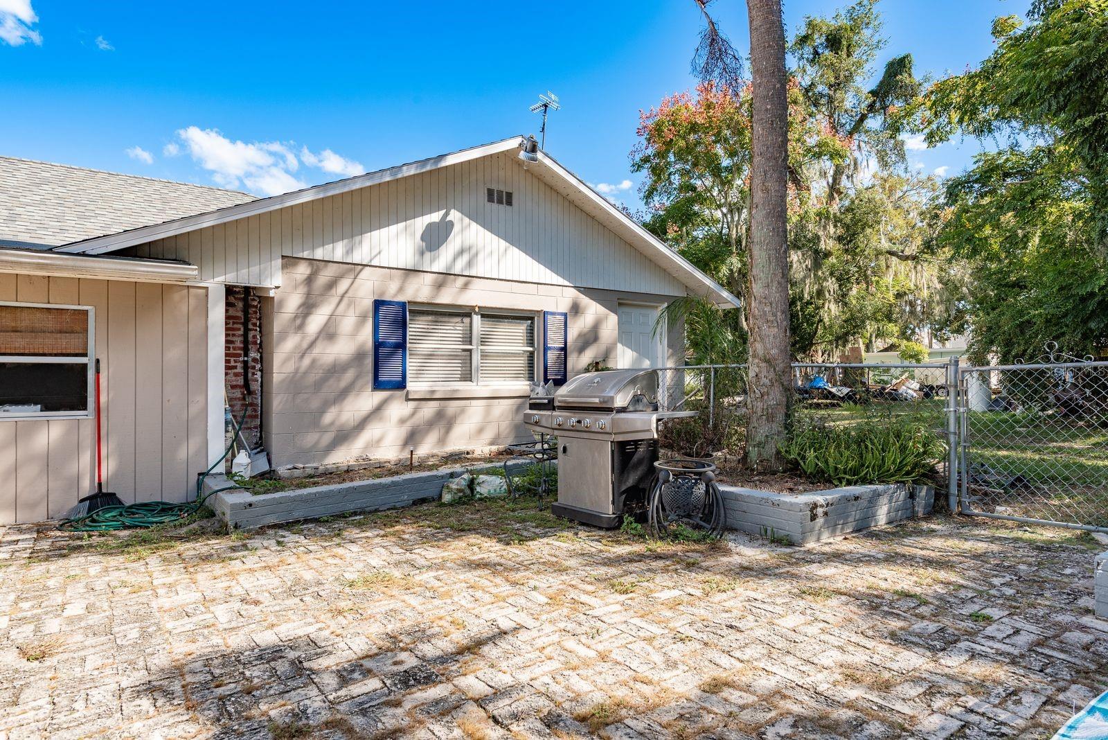 LEESBURG ORANGE HEIGHTS - Residential