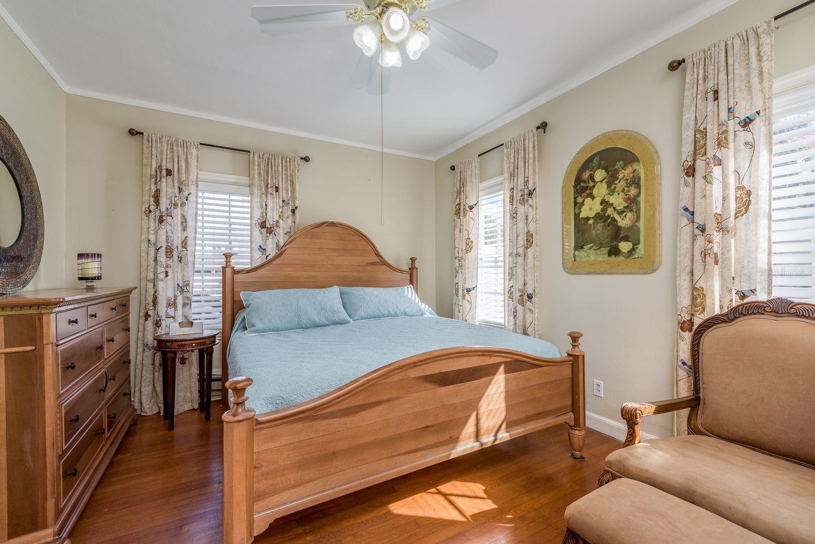 LEESBURG ORANGE HEIGHTS - Residential