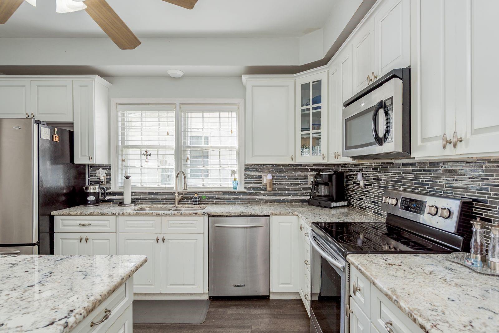 LEESBURG ORANGE HEIGHTS - Residential