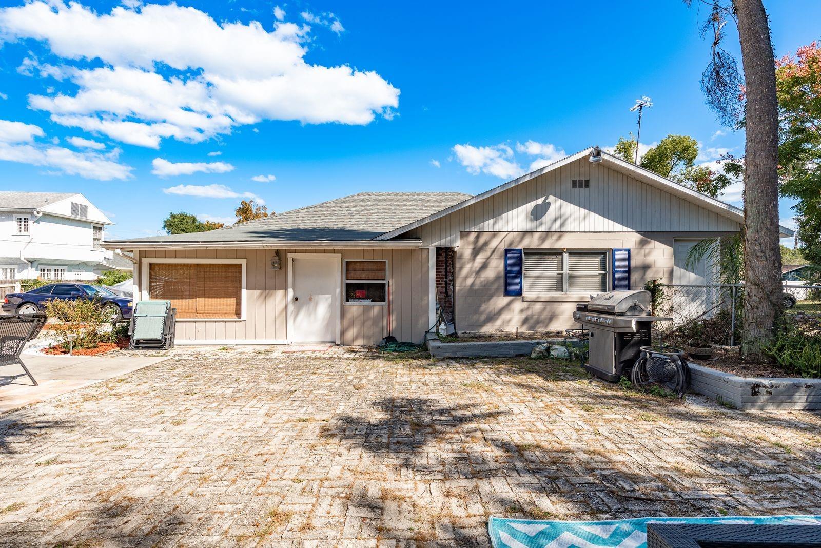 LEESBURG ORANGE HEIGHTS - Residential