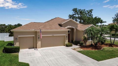 Photo of 4706 Josselin Place, Parrish, FL 34219 (MLS # A4650268)