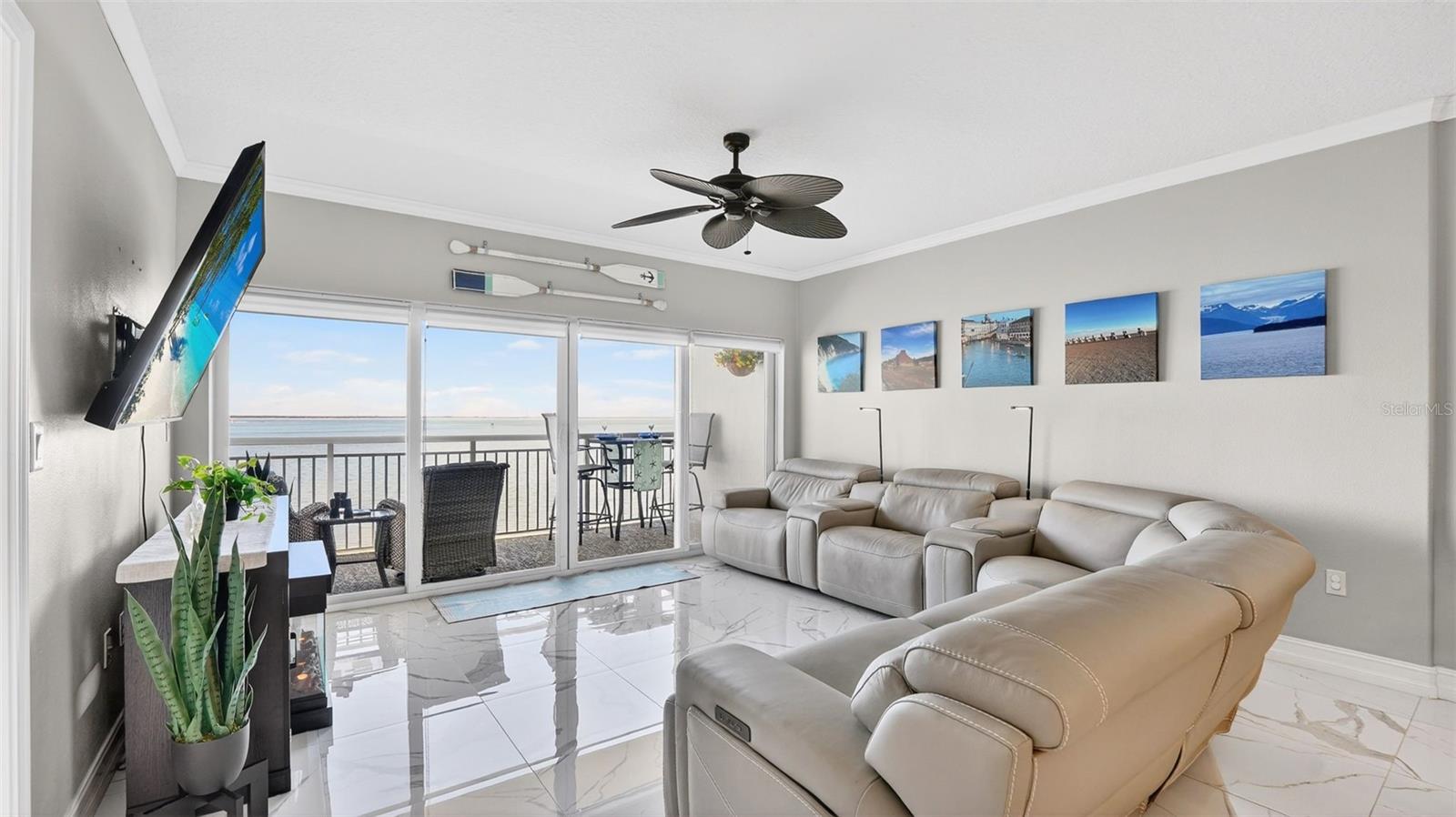 RIVER PALMS RIVER FRONT CONDOMINIUM - Residential