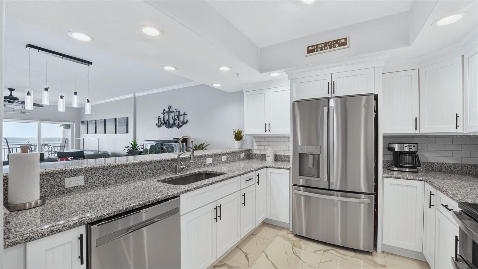 RIVER PALMS RIVER FRONT CONDOMINIUM - Residential