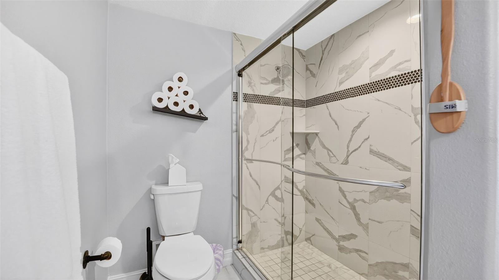 RIVER PALMS RIVER FRONT CONDOMINIUM - Residential